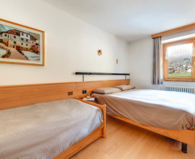 B&B